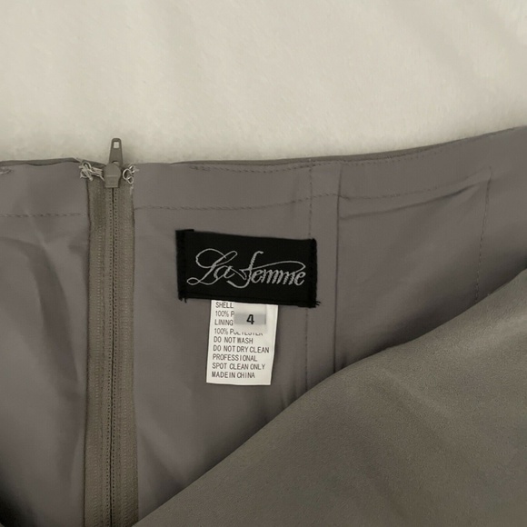 NEW La Femme [SZ 4 ] Surplice Off the Shoulder Column Gown‎ in Pewter - Picture 4 of 12